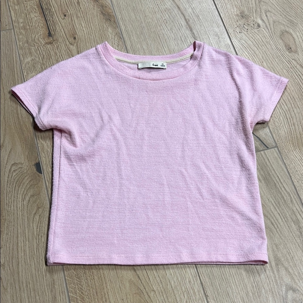Aritzia Soft Pink Short Sleeve Tee